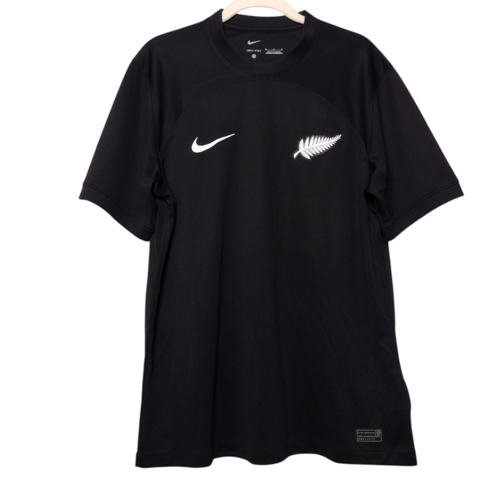 Nike New Zealand 2022/23 Stadium Away Football  Soccer Shirt Size M